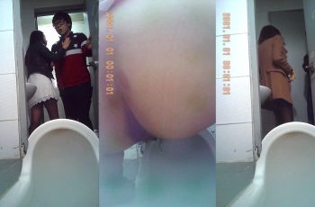 A hidden camera in a bar restroom in Korea (3 Videos)